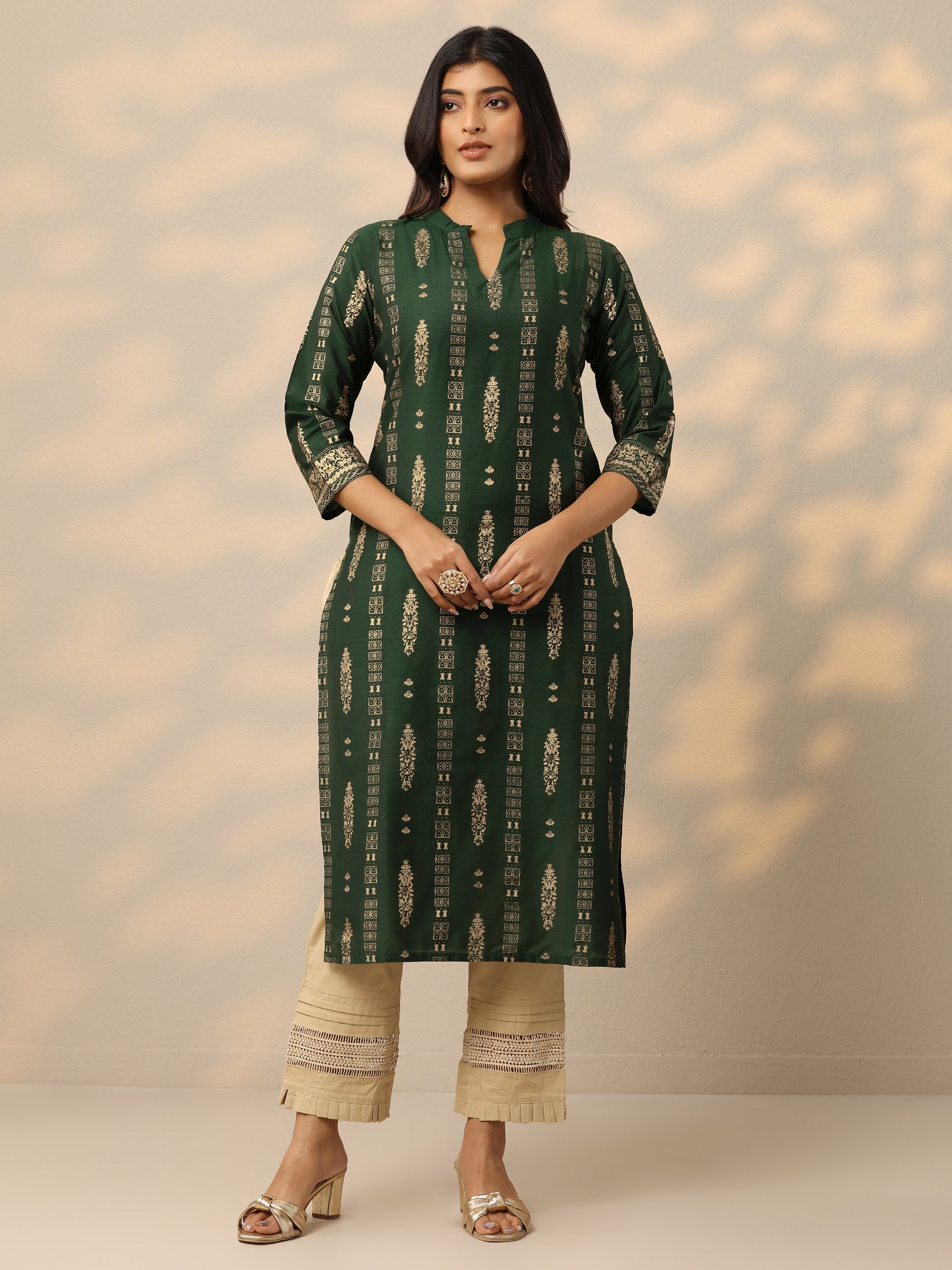 Green Printed Silk Straight Kurta