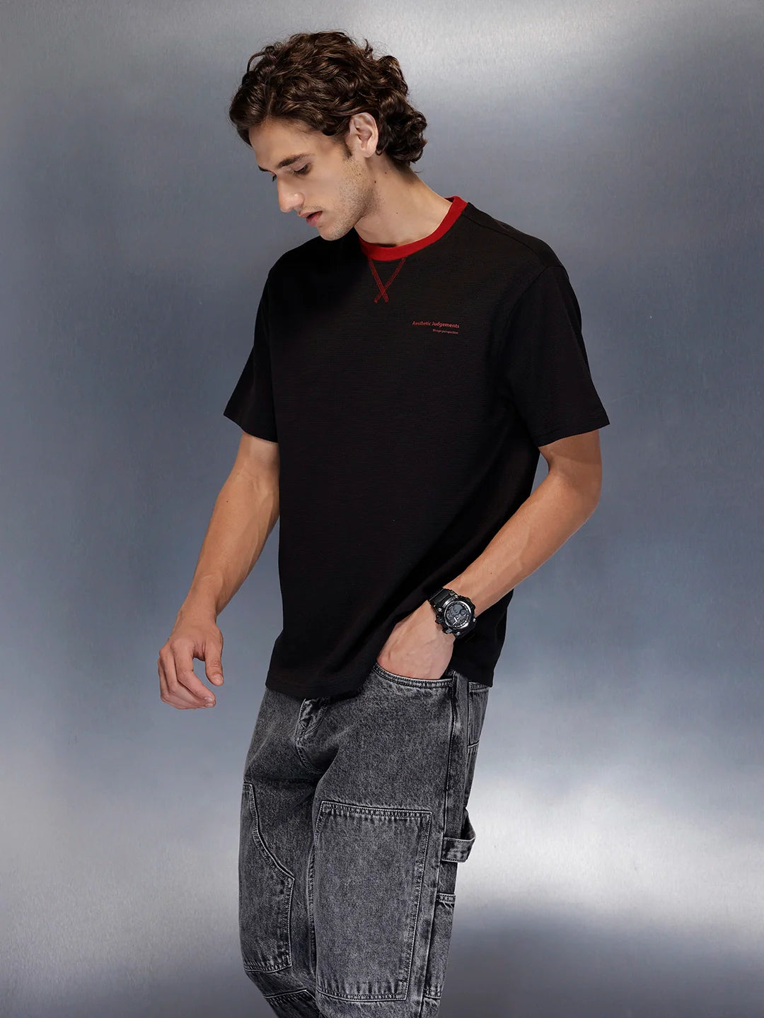 Men’s red trimmed black oversize T-shirt | Black