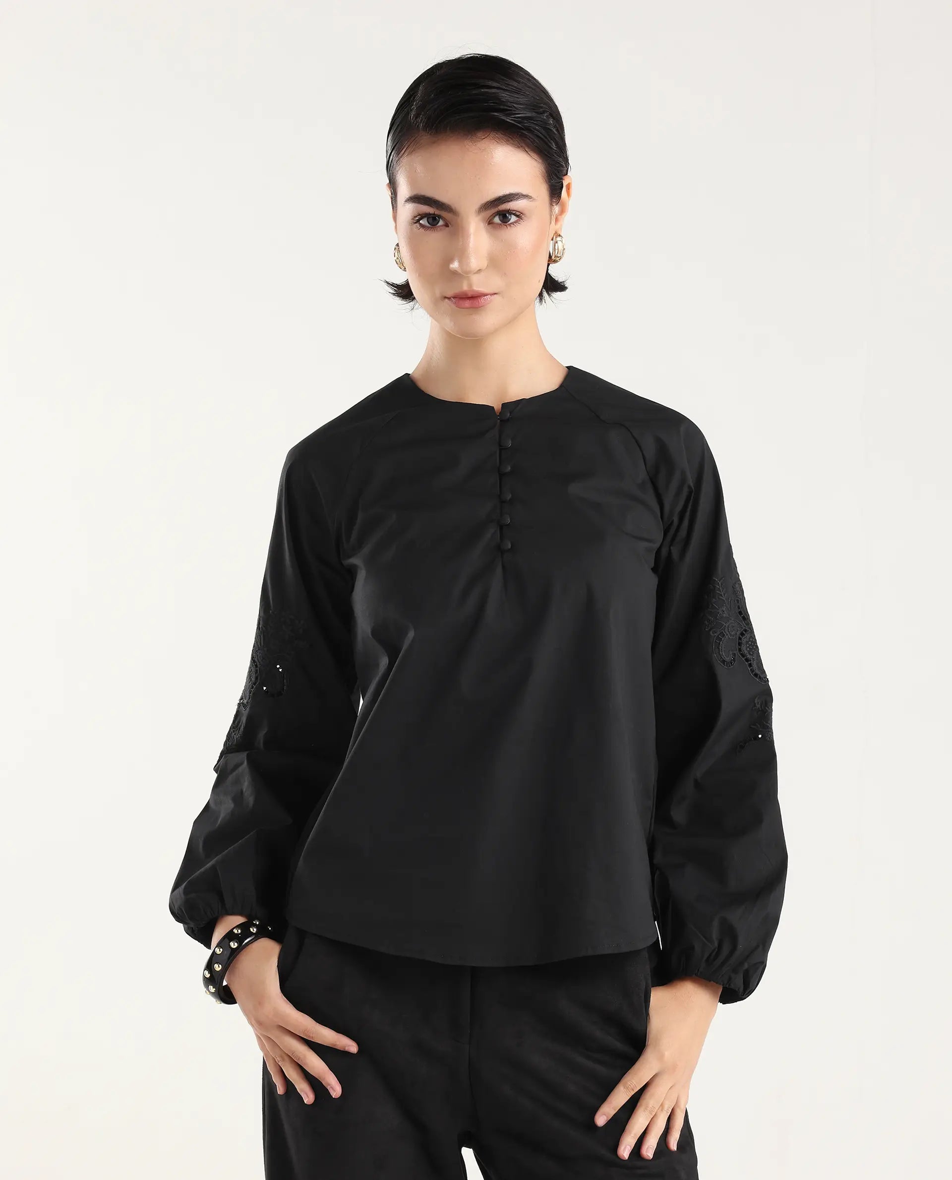 Rareism Women's Nembon Black Cotton Full Sleeve Regular Fit Plain Top