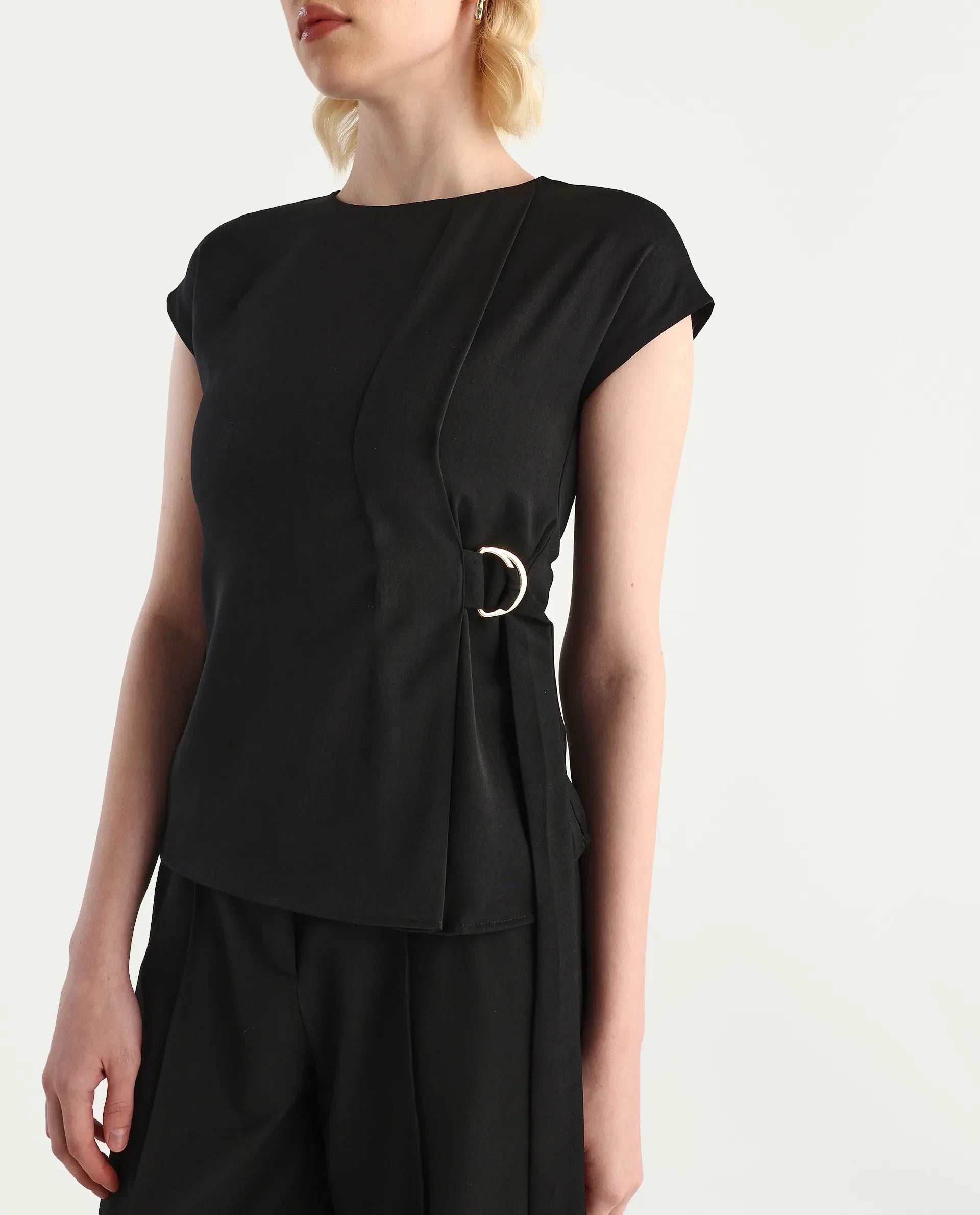 Rareism Women's Mardin Black Polyester Crew Neck Regular Fit Plain Top