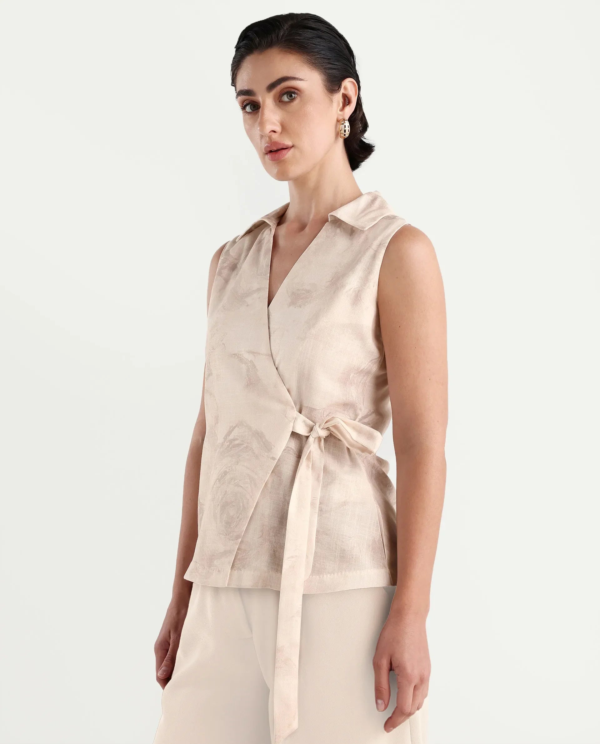 Rareism Women's Marlopo Light Beige Polyester Jonny Collar Fitted Top