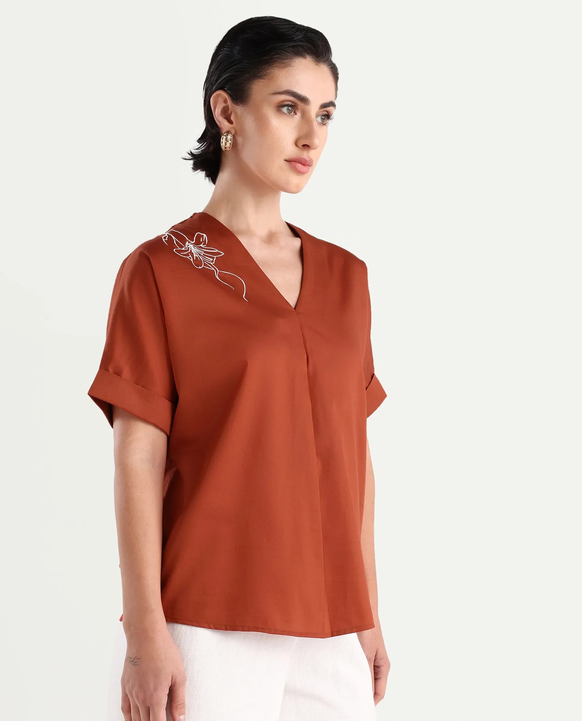 Rareism Women's Mars Rust Cotton V-Neck Boxy Fit Top